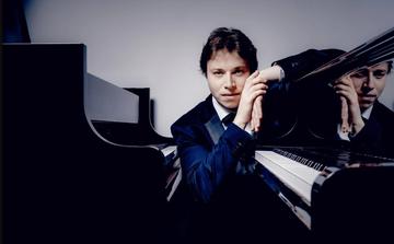 Ilya Shmukler  és a Magyar Rádió Szimfonikus Zenekara