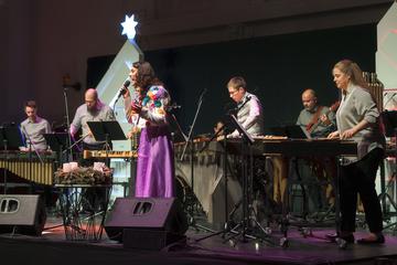 Ünnepi ritmusban - BOGGIE & Danubia Ütőegyüttes